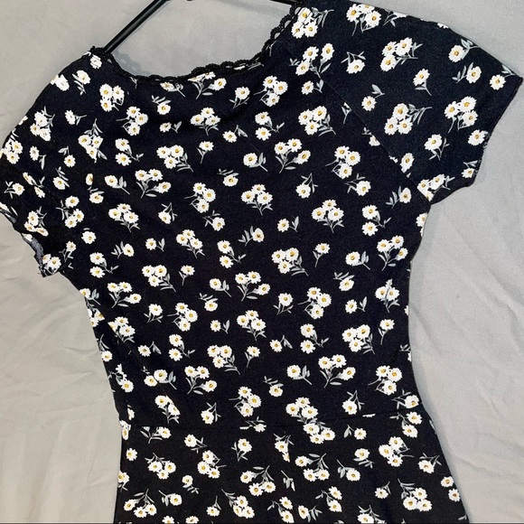 Tie Front Dress XS - Picture 4 of 5